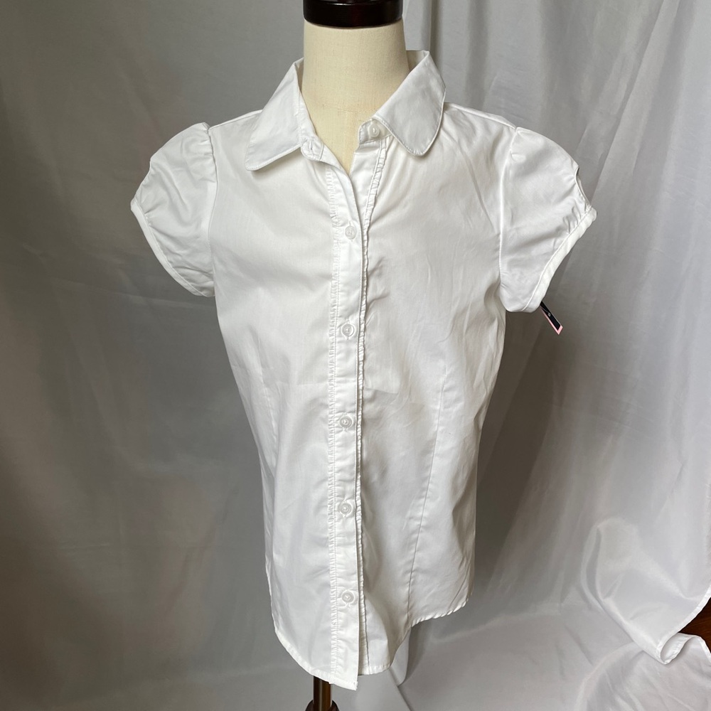 White blouse, size 8Y-10Y - Picture 2 of 7